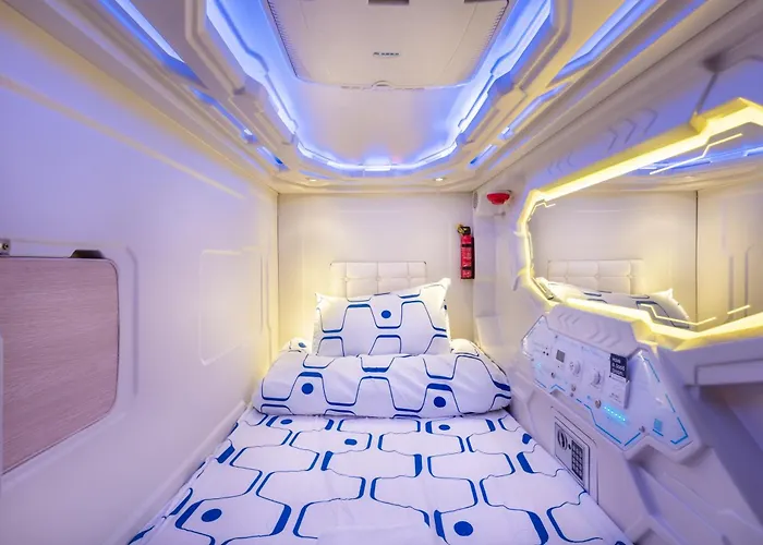 Space Station Hostel *