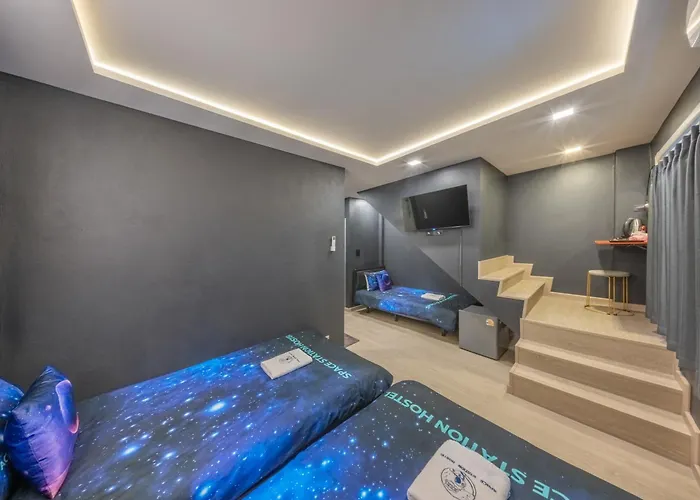 Hostel Space Station Bangkok